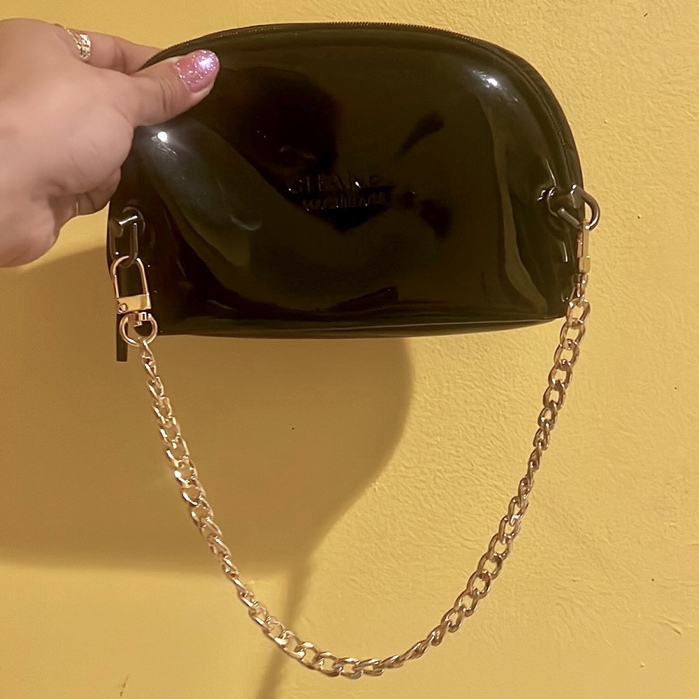 $5 start Chanel clutch w/ chain converts to fanny pack/wristlet/shoulder bag